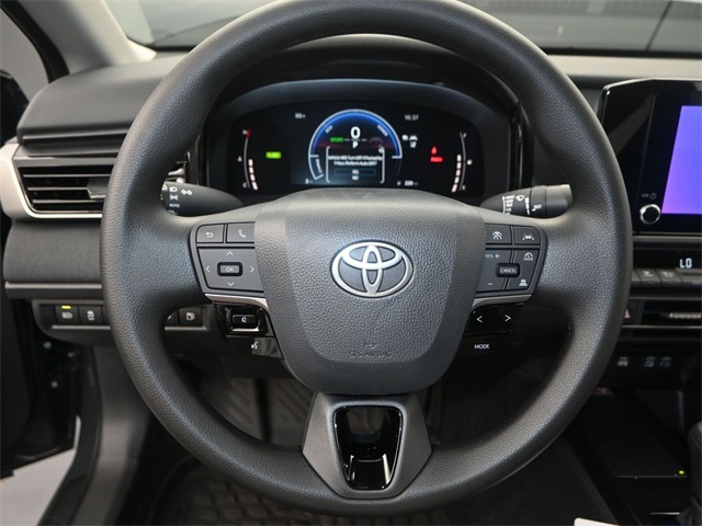 2026 Toyota Camry LE photo 4