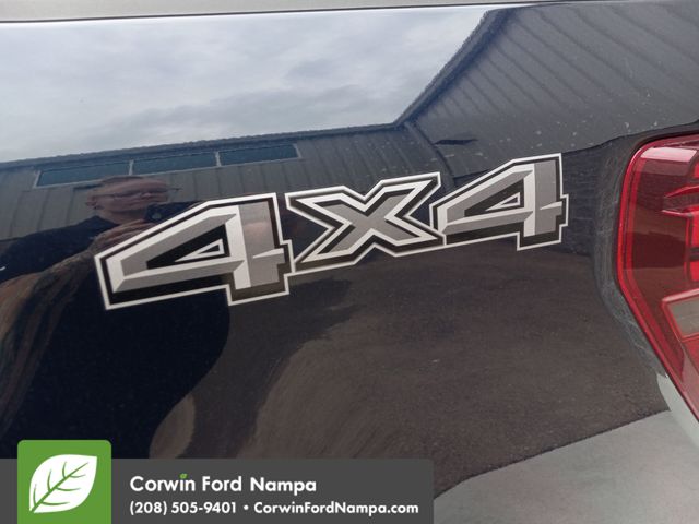 2025 Ford F-150 Lariat photo 24