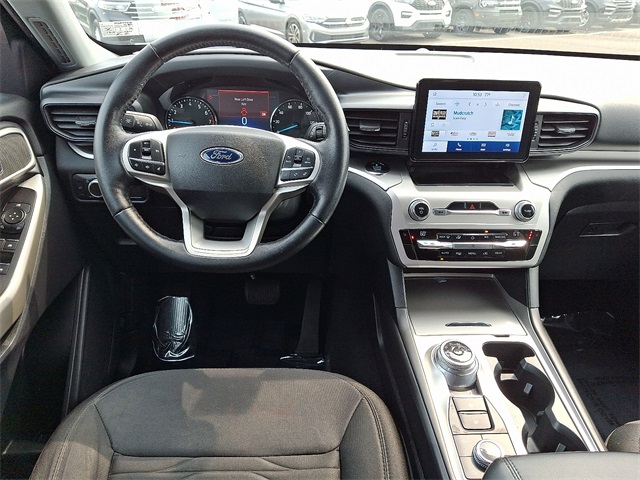 2021 Ford Explorer XLT photo 10