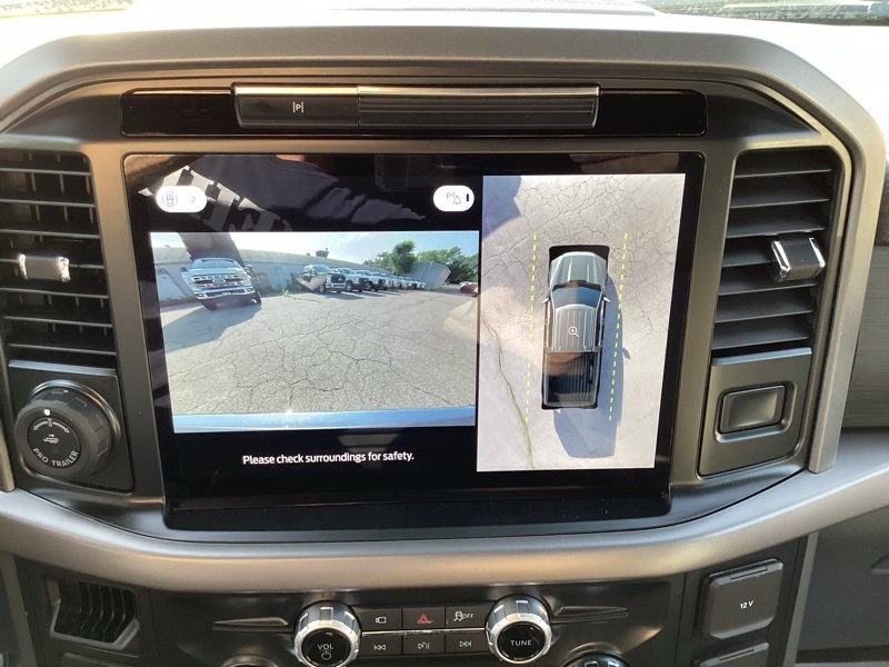 2025 Ford F-150 XLT photo 33