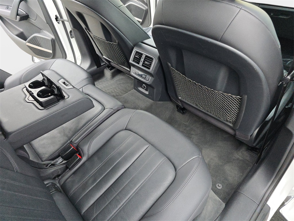 2018 Audi Q5 2.0T Premium Plus photo 7