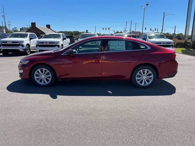 2025 Chevrolet Malibu 1LT photo 2