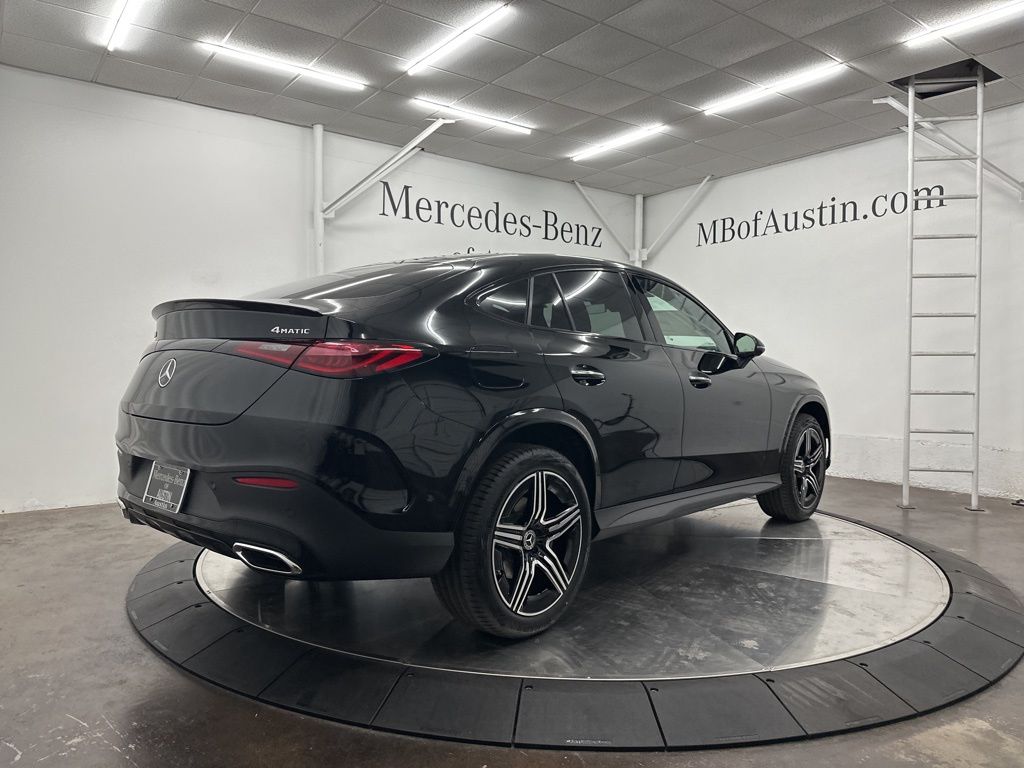 2025 Mercedes Benz GLC 300 Coupe photo 2