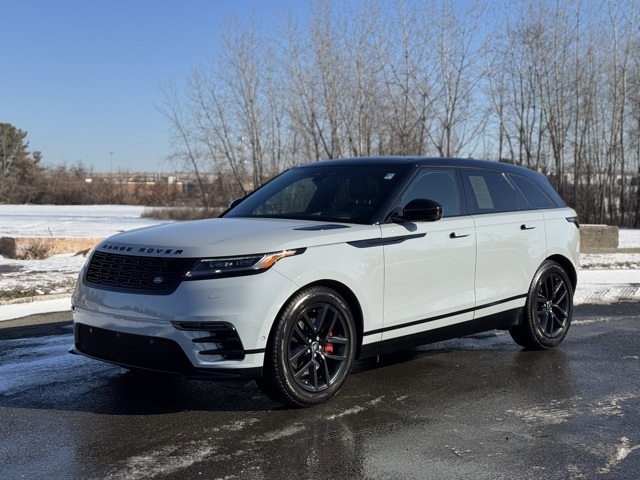 2025 Land Rover Range Rover Velar Dynamic SE's photo