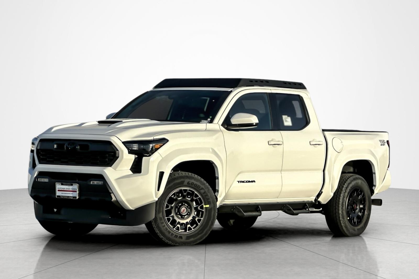 2026 Toyota Tacoma TRD Sport's photo
