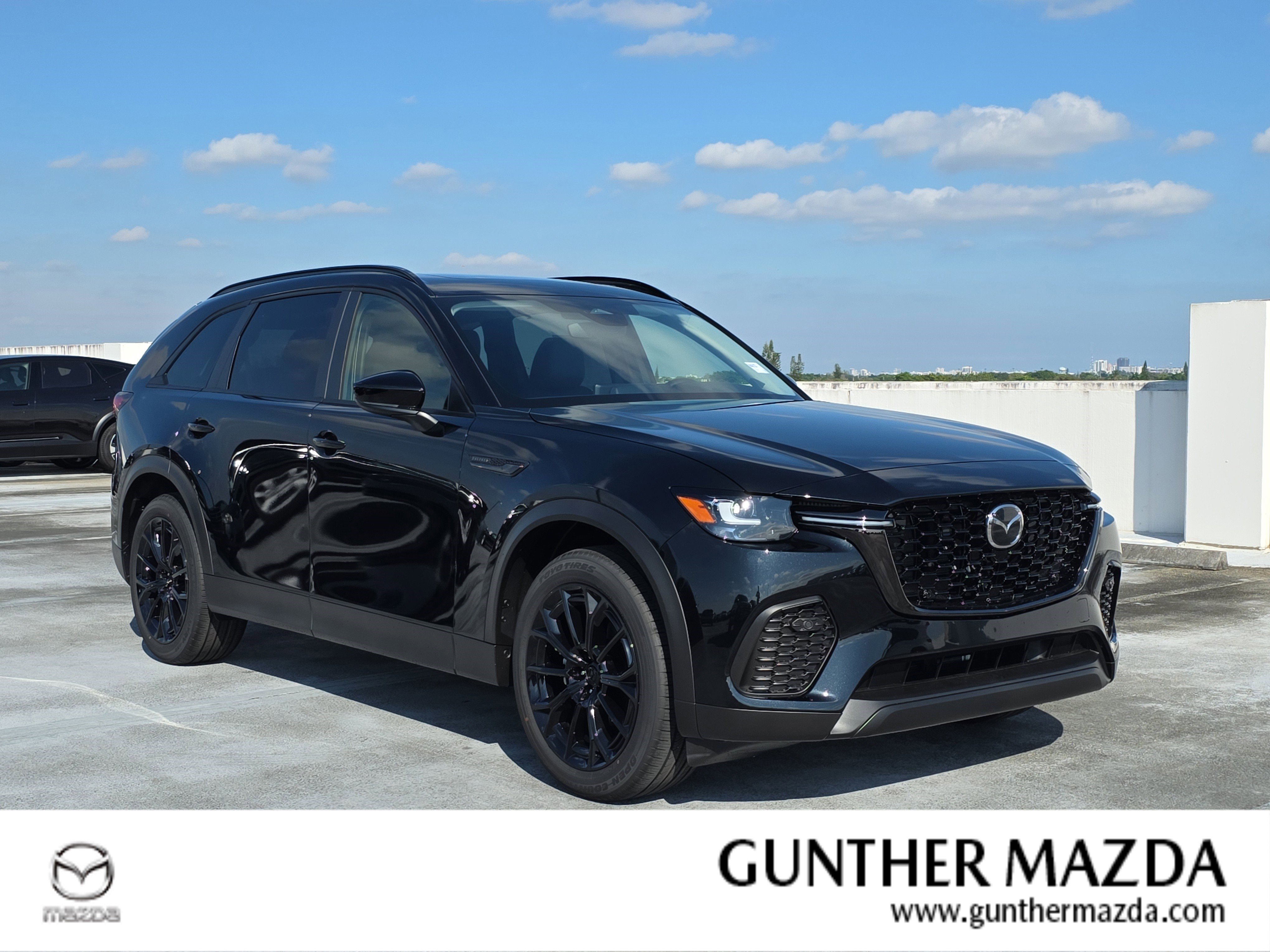 2026 Mazda CX-70 Preferred Package's photo