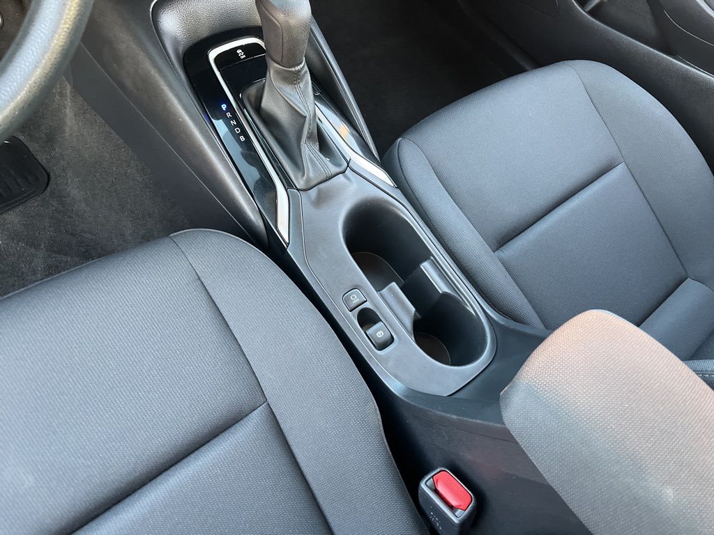 2023 Toyota Corolla LE photo 18
