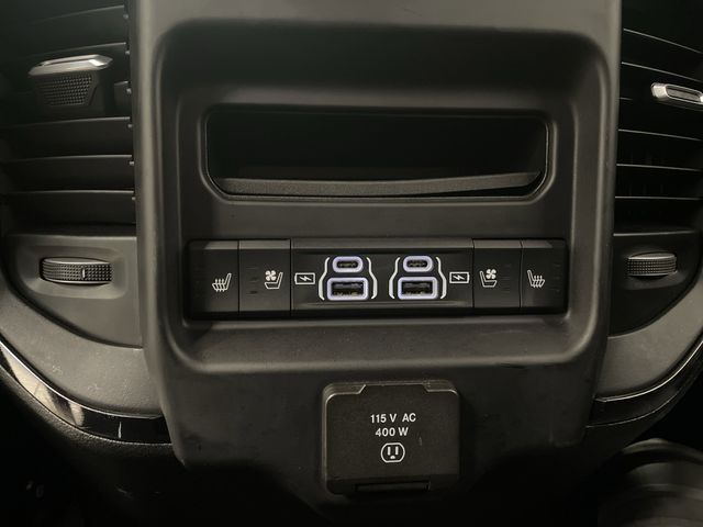 2025 Ram 2500 Big Horn photo 29
