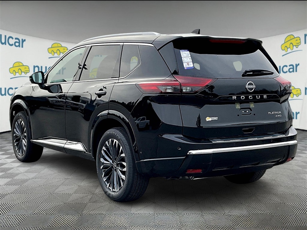 2026 Nissan Rogue Platinum photo 4