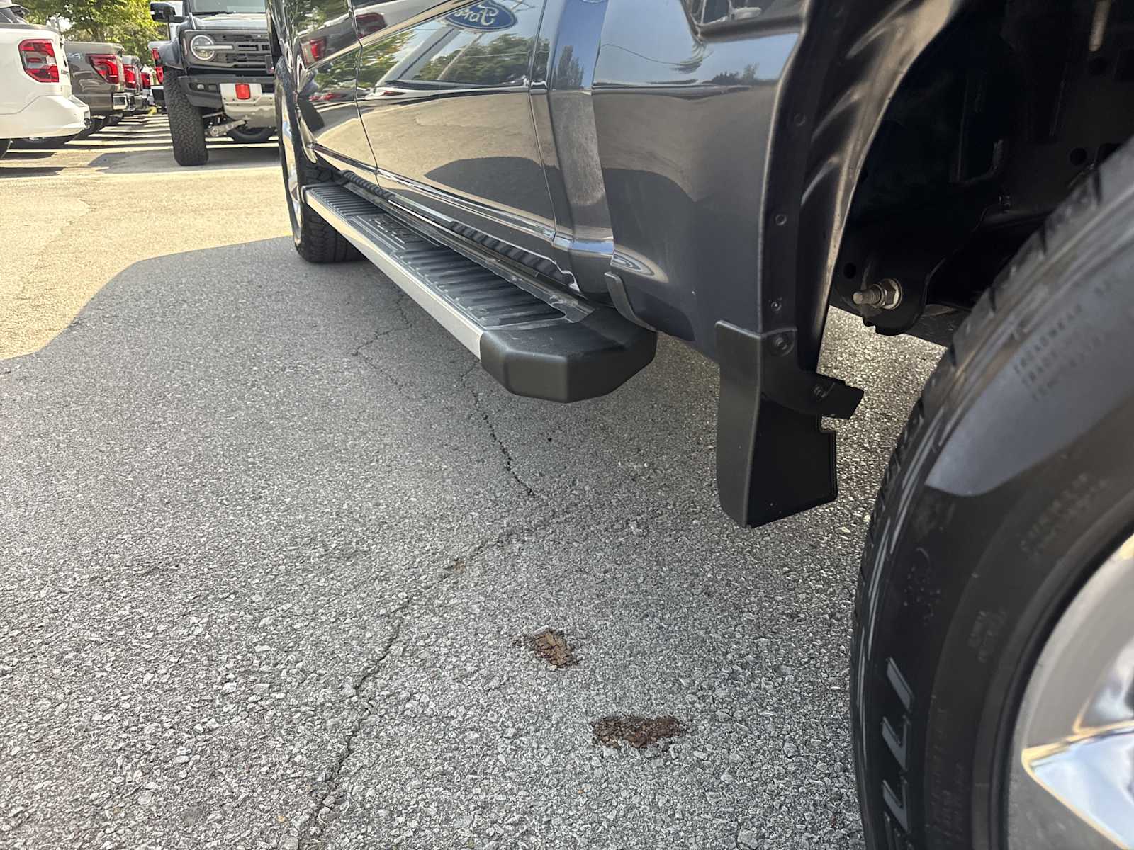 2022 Ford F-150 Lariat photo 17