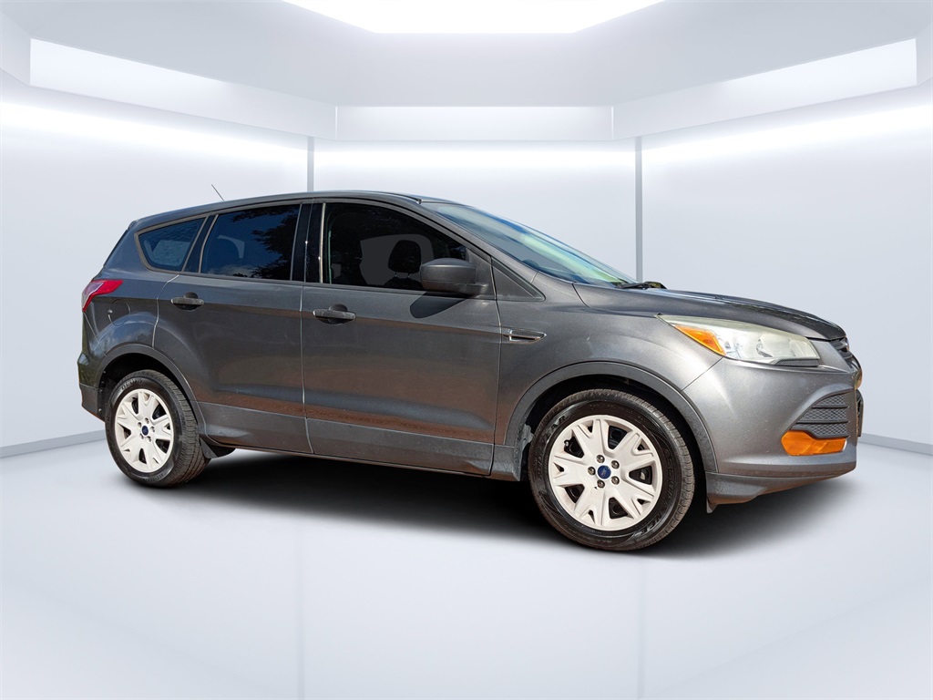 2014 Ford Escape S photo 5