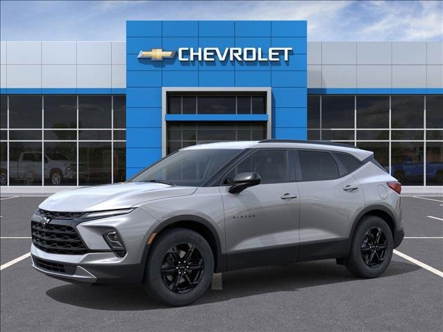 2025 Chevrolet Blazer 2LT photo 2