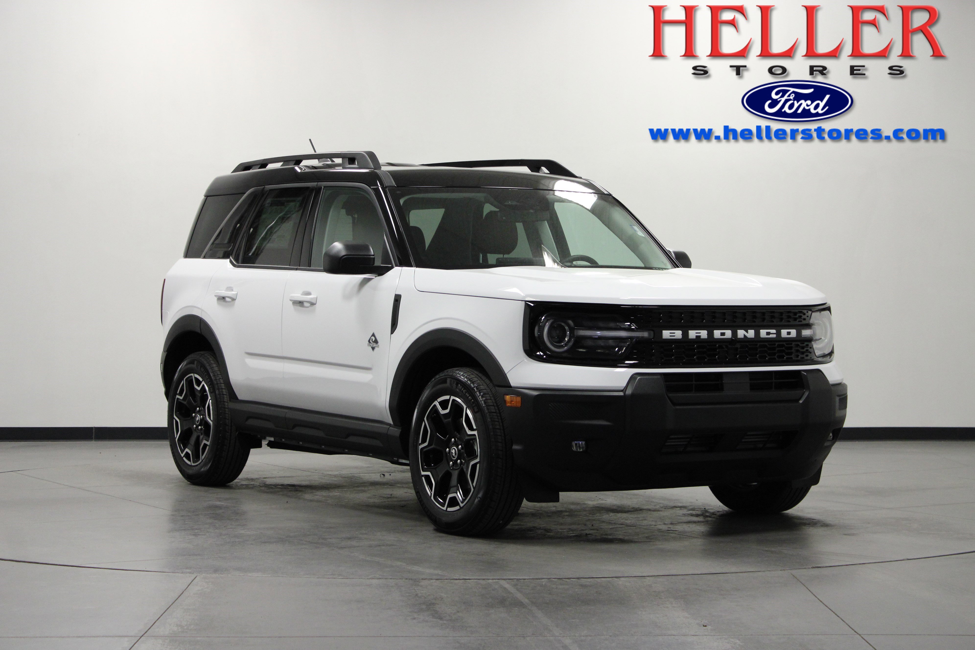 2025 Ford Bronco Sport Outer Banks's photo