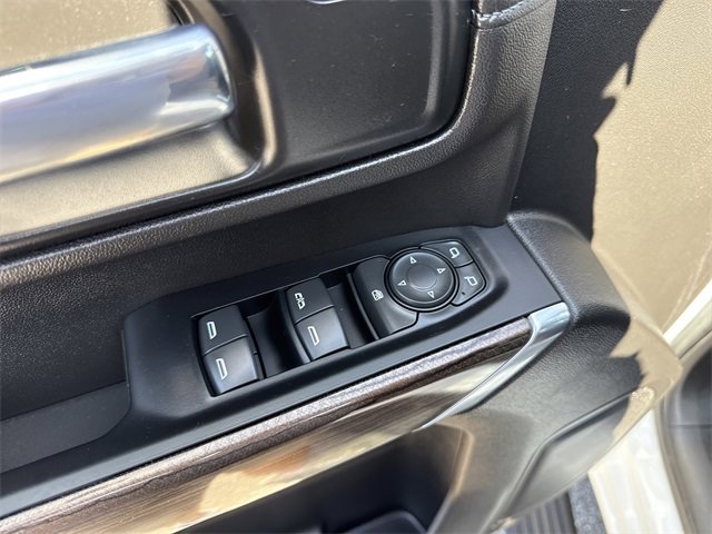 2022 Chevrolet Silverado LT photo 28