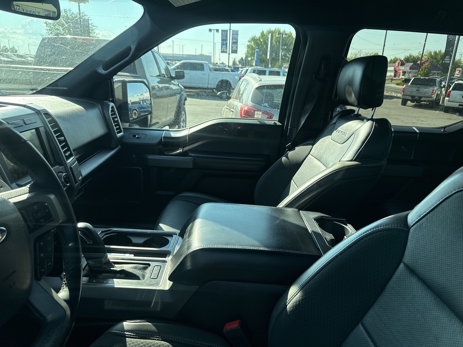 2020 Ford F-150 Raptor photo 8