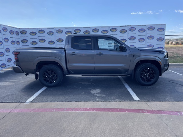 2026 Nissan Frontier SV's photo