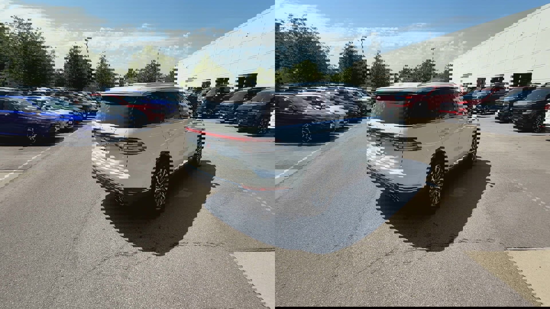 2023 Lincoln Aviator Reserve photo 7
