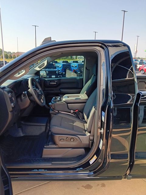 2024 Gmc Sierra Base photo 9