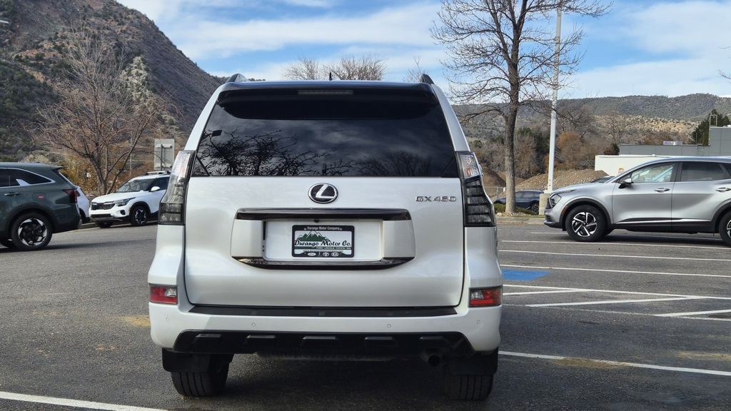 2023 Lexus GX 460 Black Line Special Edition photo 3