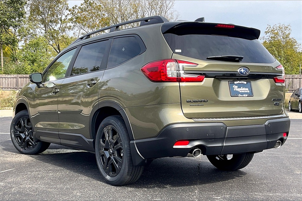 2025 Subaru Ascent Onyx Edition photo 3