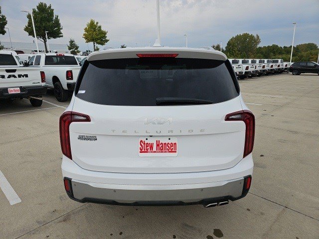 2024 Kia Telluride S photo 4