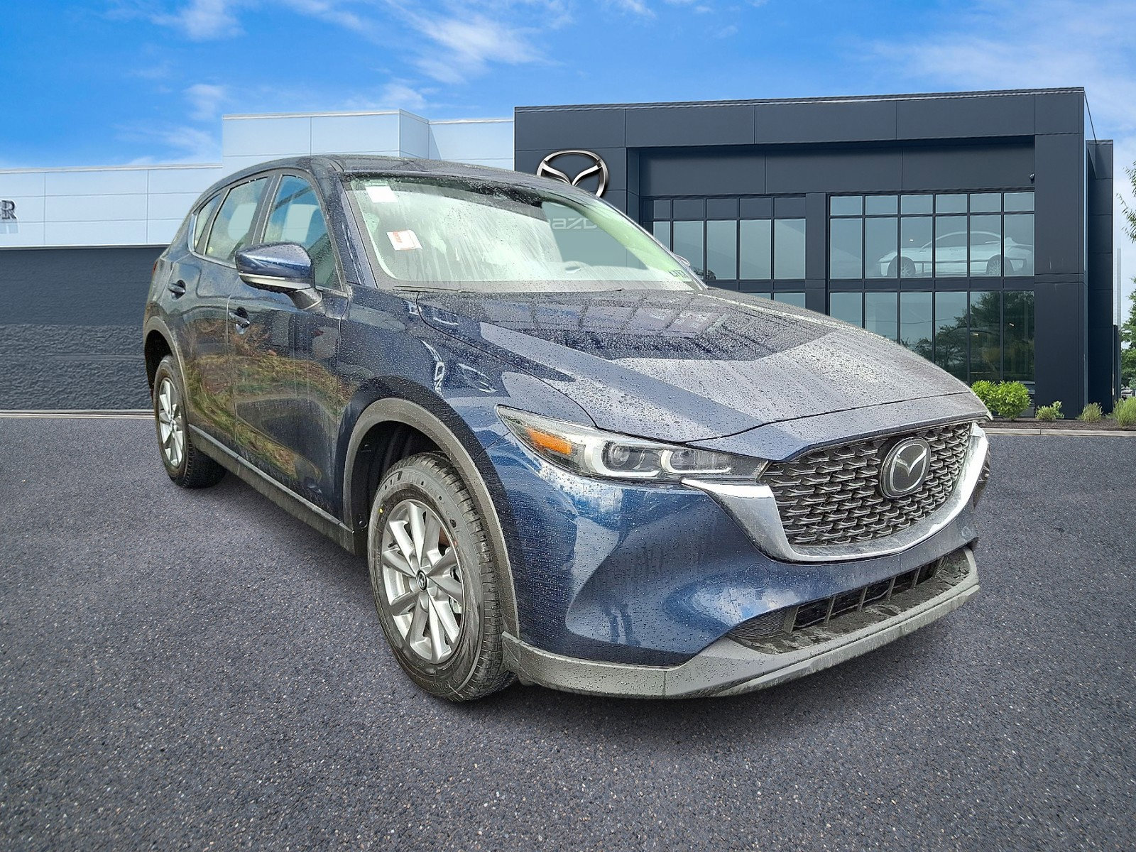 2025 Mazda CX-5 S's photo