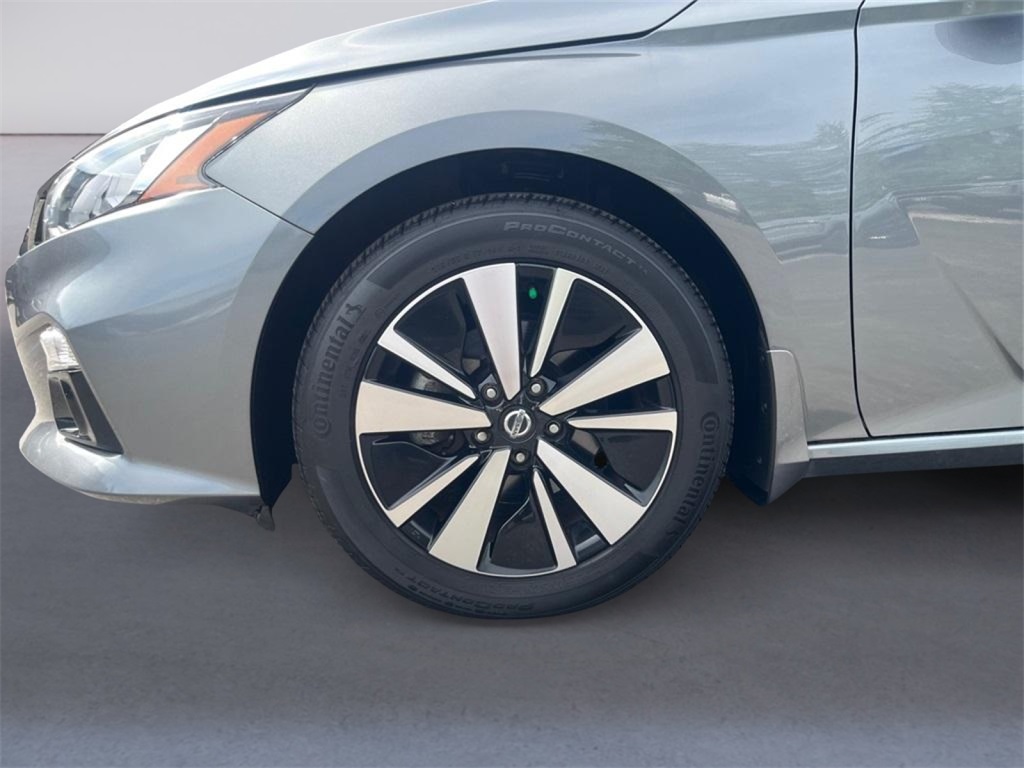 2021 Nissan Altima 2.5 SL photo 9