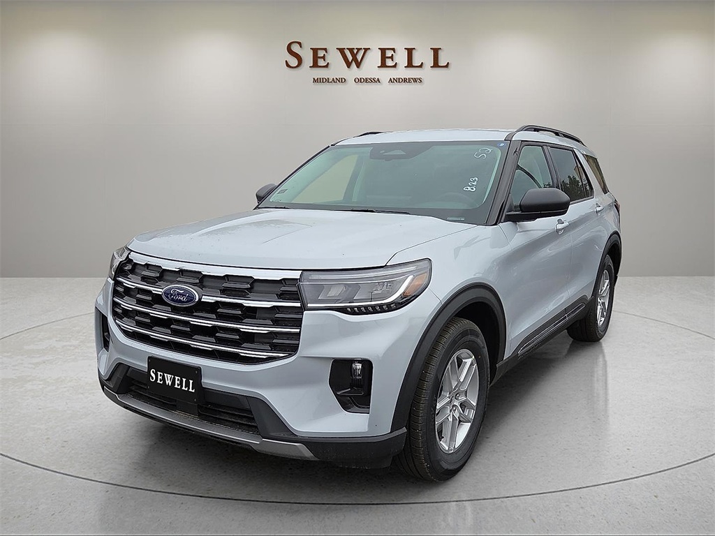 2025 Ford Explorer Active's photo