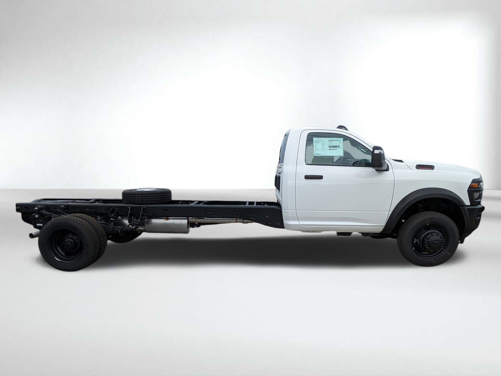 2026 Ram 5500 photo 3