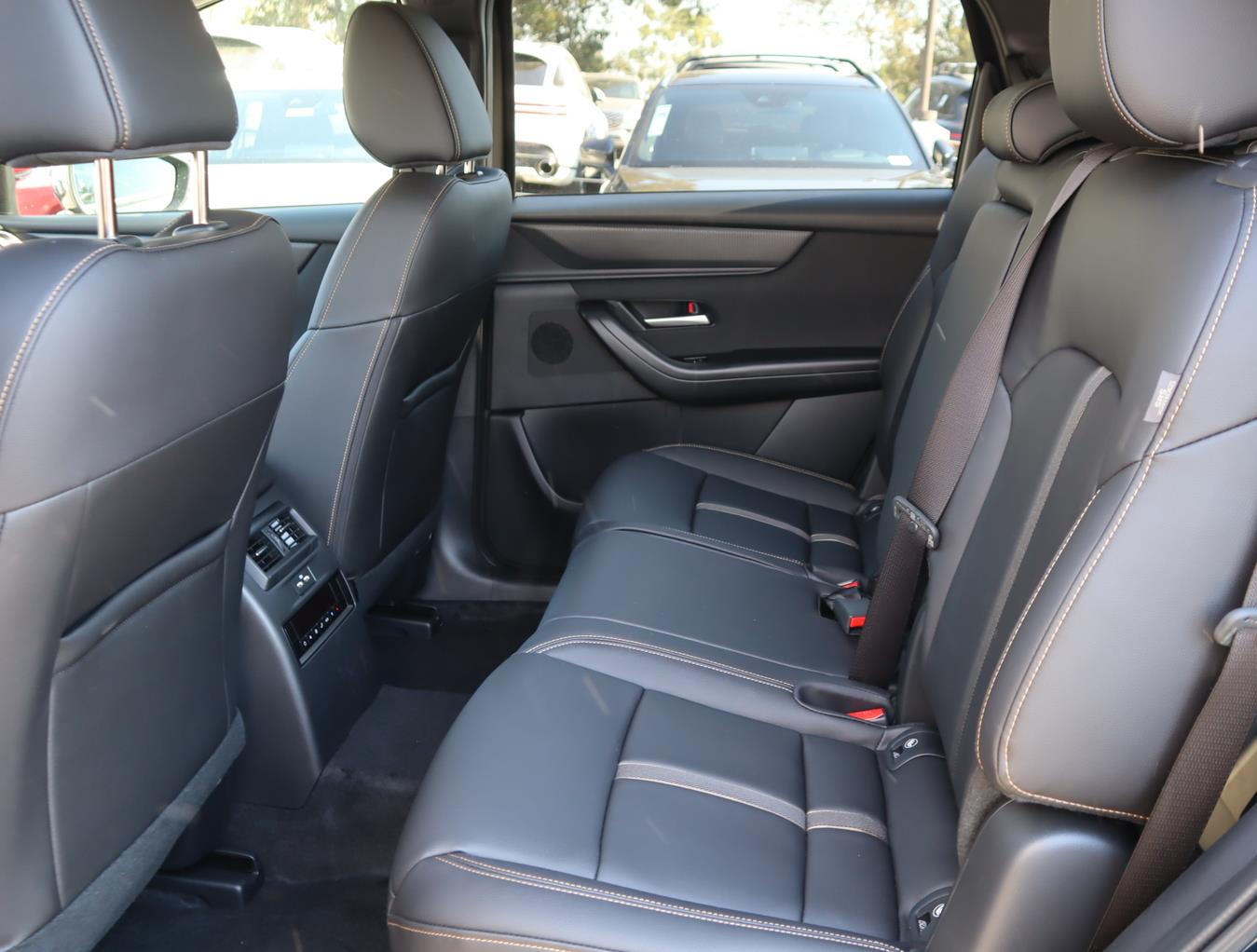 2025 Mazda CX-90 3.3 Turbo Select photo 10