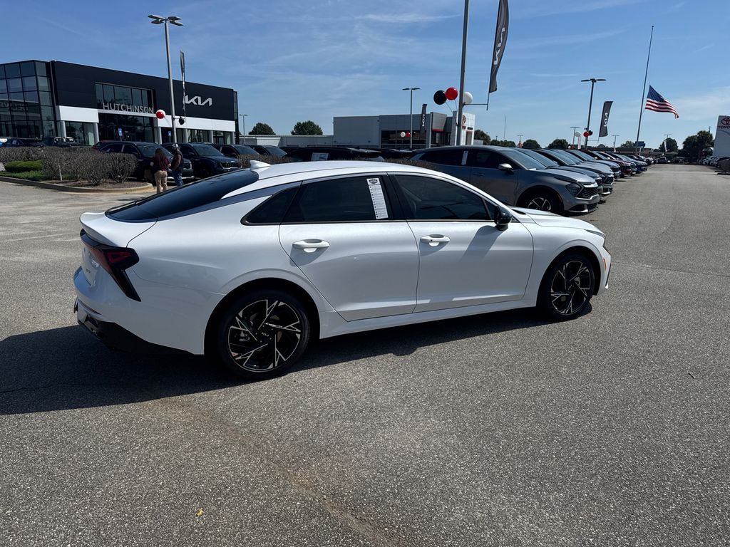 2026 Kia K5 GT-Line photo 3
