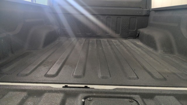 Used 2022 WHITE Jeep Sport S image 30