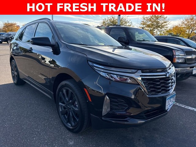 2024 Chevrolet Equinox RS photo 2