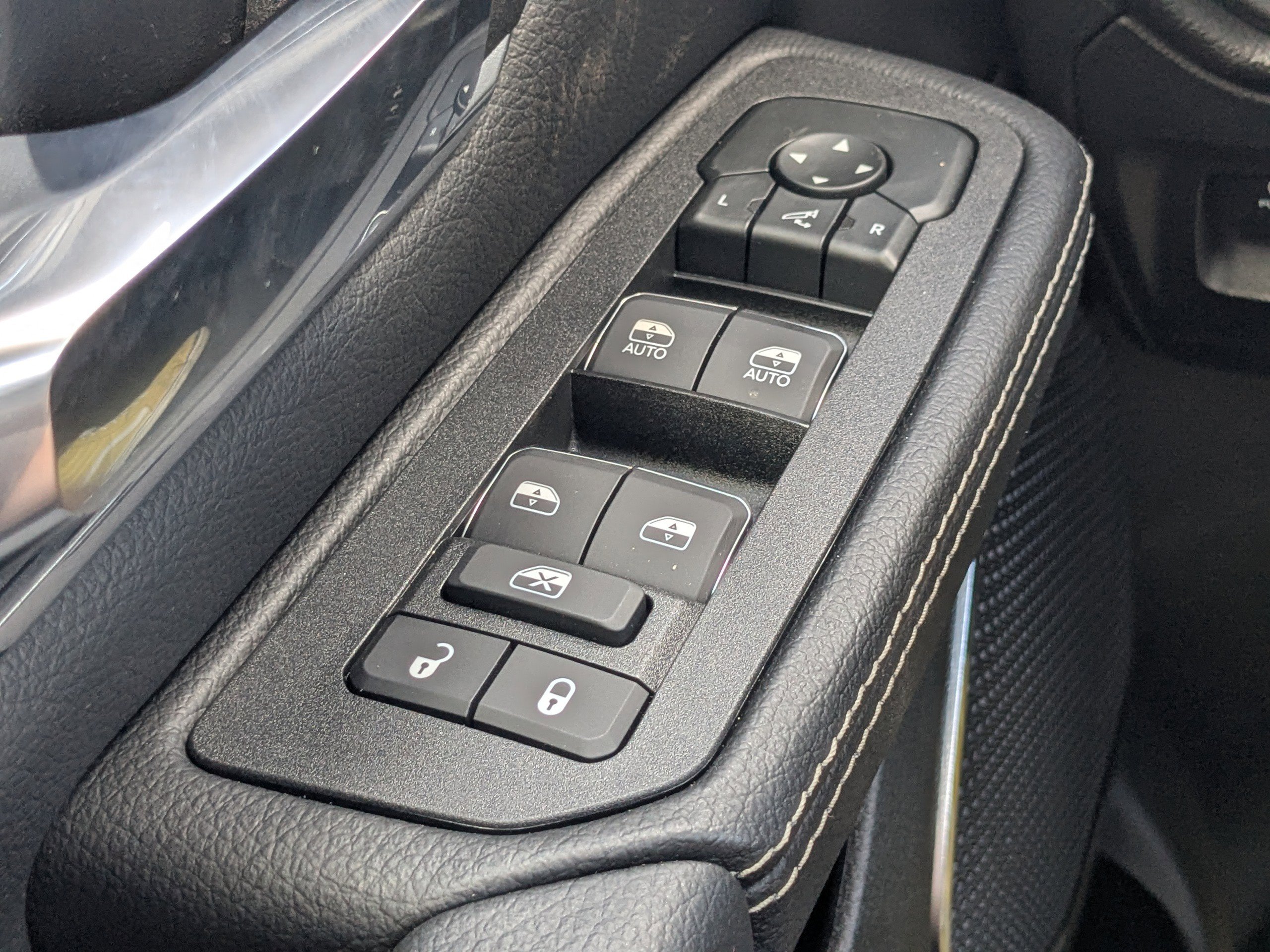 2026 Ram 1500 Laramie photo 22