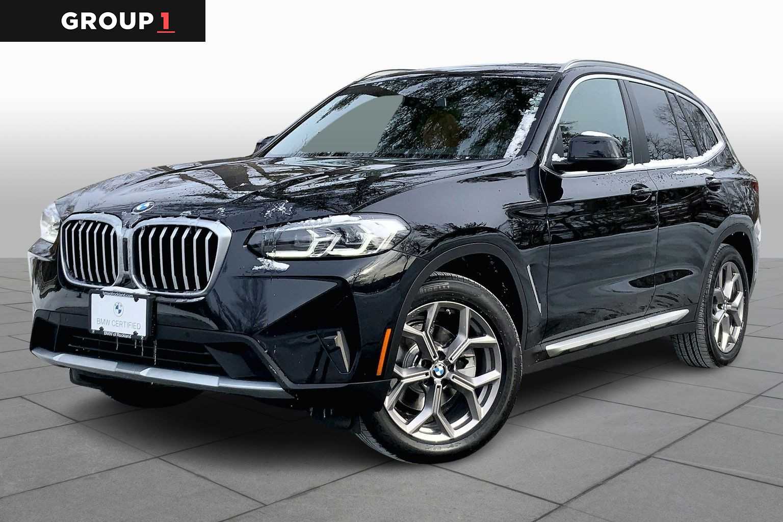 2022 BMW X3 30i's photo