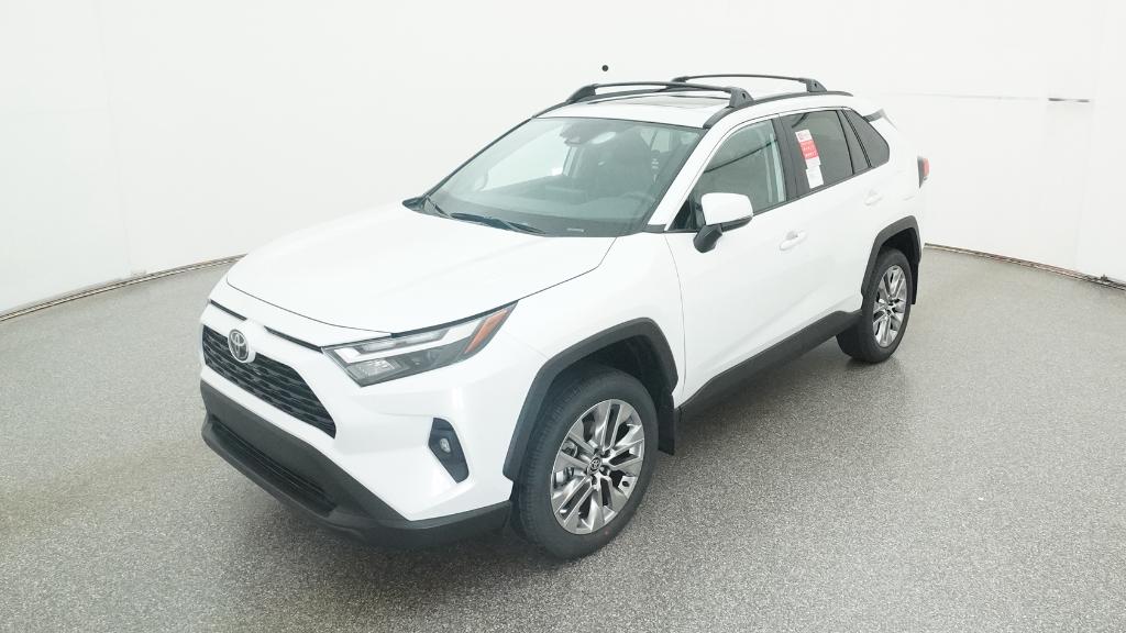2025 Toyota RAV4 XLE Premium's photo