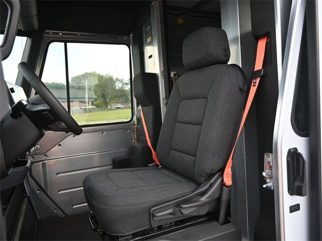 2025 Chevrolet BrightDrop 400 photo 12