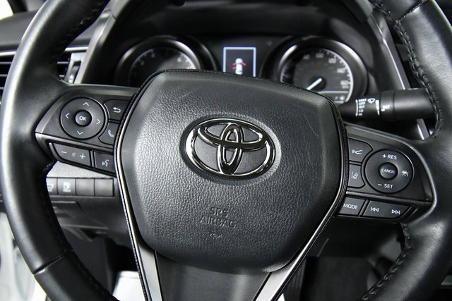 2023 Toyota Camry SE photo 2