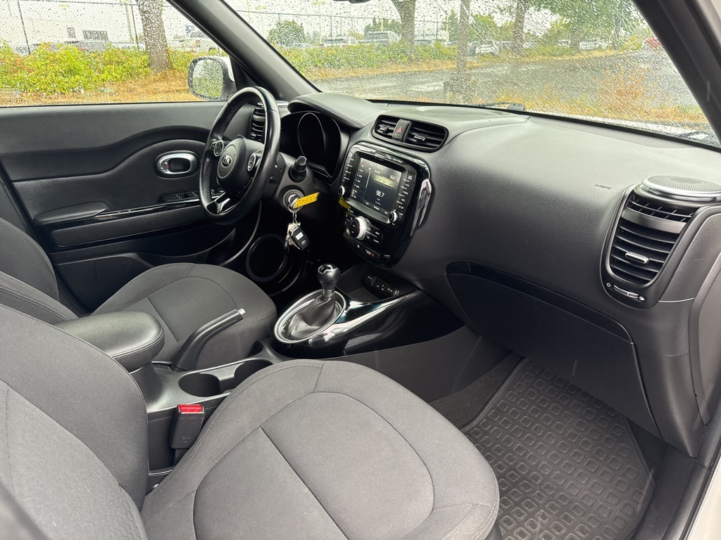 2014 Kia Soul Exclaim photo 33
