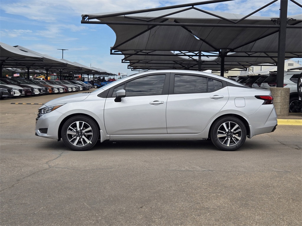 2025 Nissan Versa SV photo 3