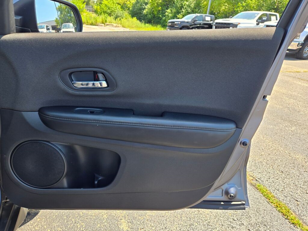2022 Honda HR-V LX photo 6