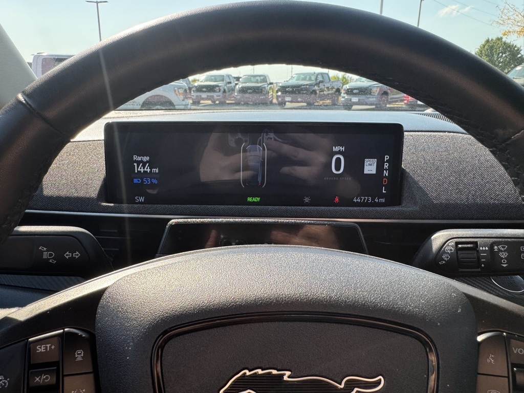 2022 Ford Mustang Mach-E Premium photo 24