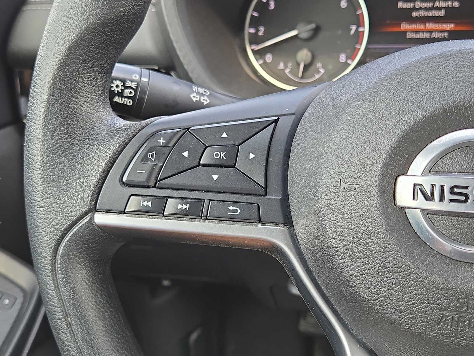 2023 Nissan Sentra SV photo 21