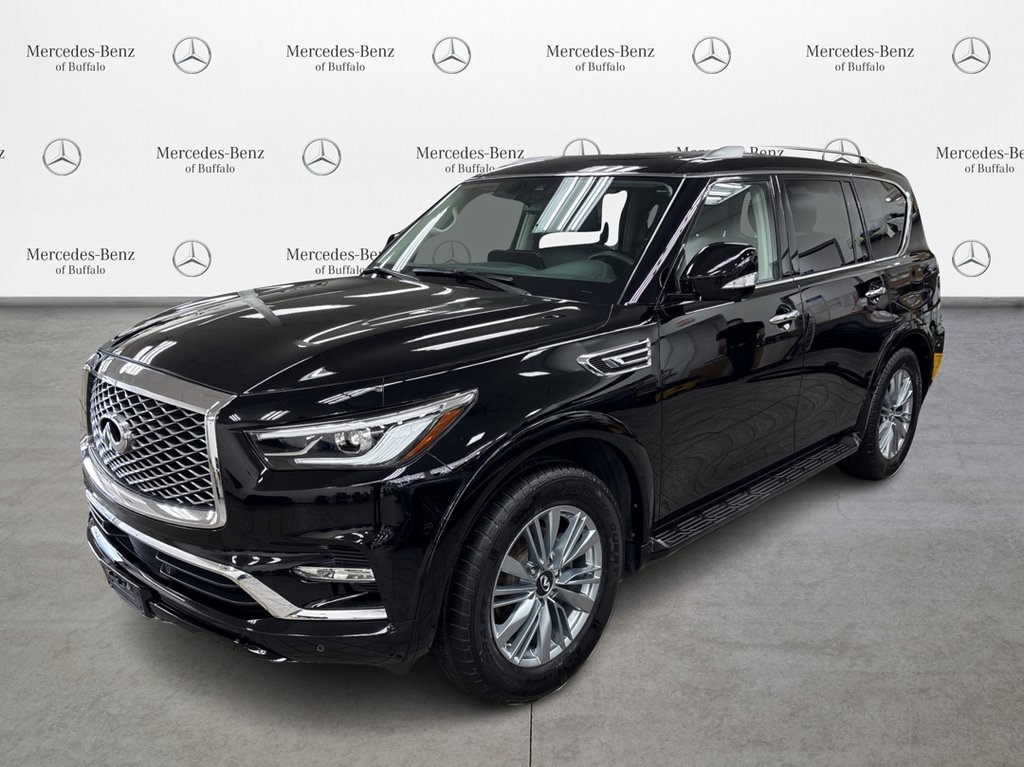 2022 INFINITI QX80's photo