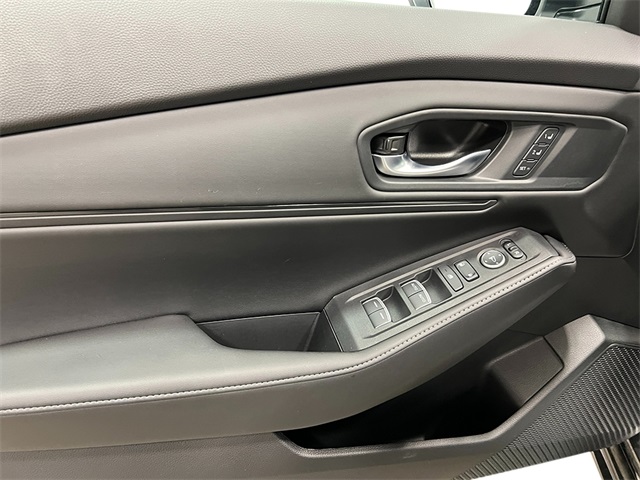 2025 Honda Accord Hybrid Sport-L photo 13