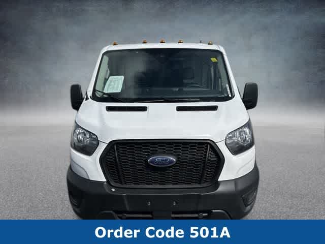 2022 Ford Transit Cutaway Cab Chassis photo 4