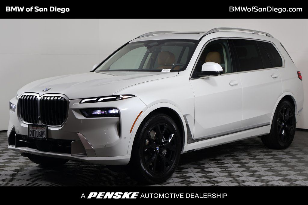 2026 BMW X7 40i's photo
