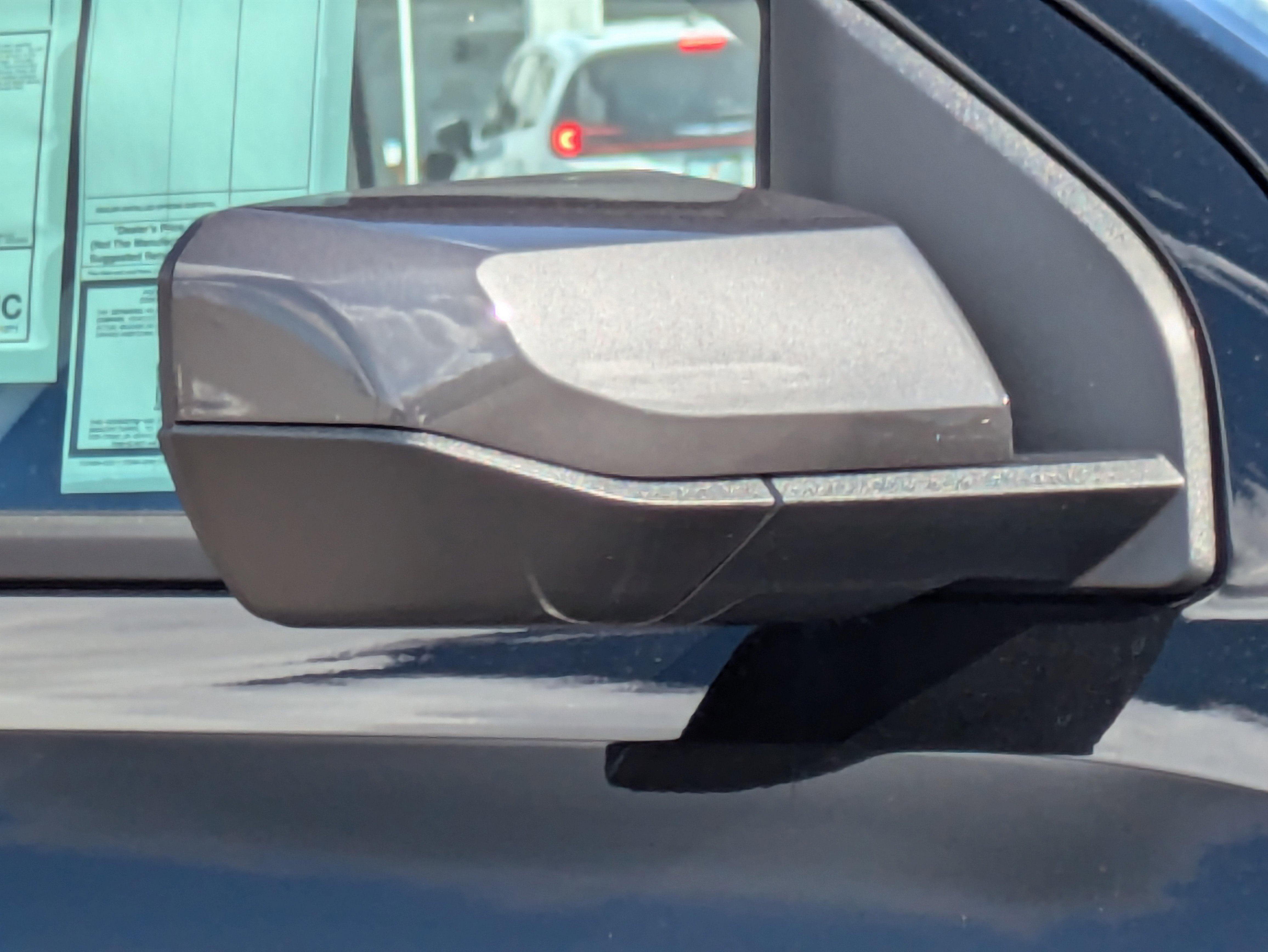 2026 Chevrolet Colorado LT photo 2
