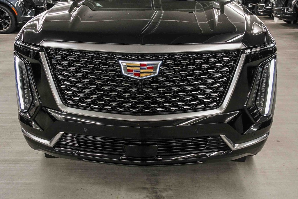 2026 Cadillac Escalade Luxury photo 9