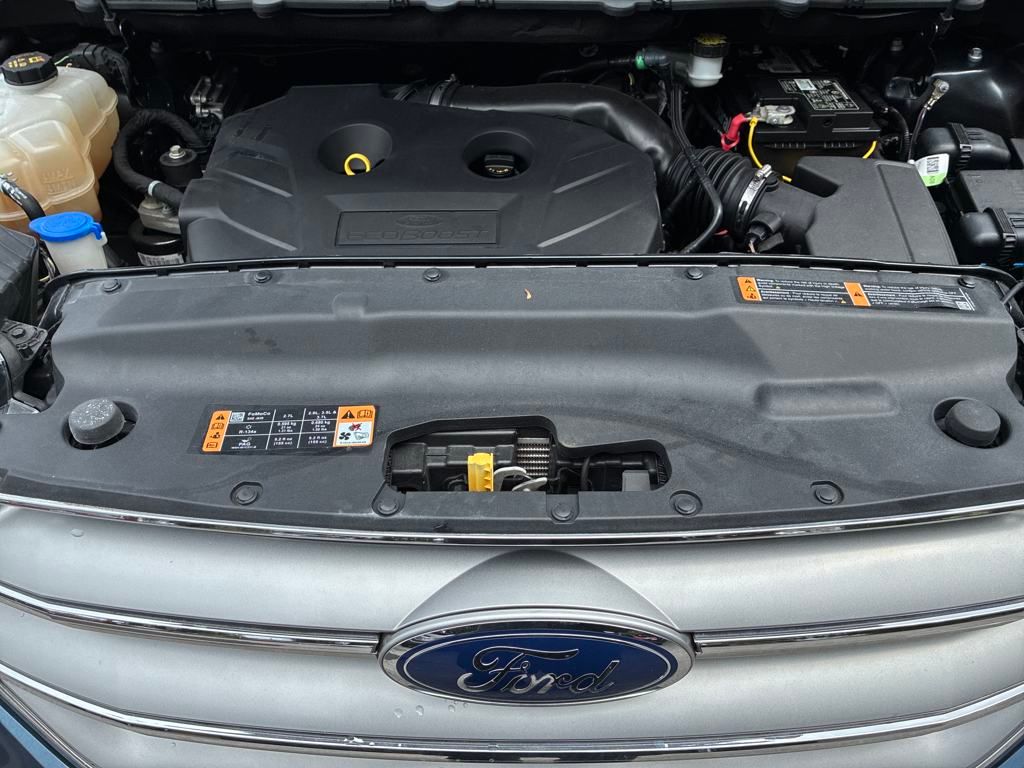 2018 Ford Edge SE photo 17